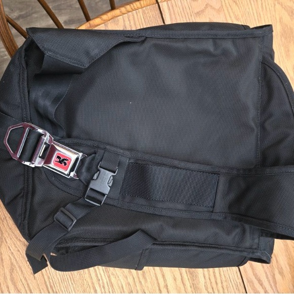 Chrome Industries Soma Messenger Bag - Picture 5 of 8
